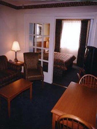 Lakeview Inns & Suites - Brandon Chambre photo
