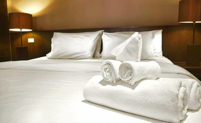 Lakeview Inns & Suites - Brandon Extérieur photo